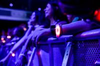 Líderes en pulseras LED personalizadas para eventos